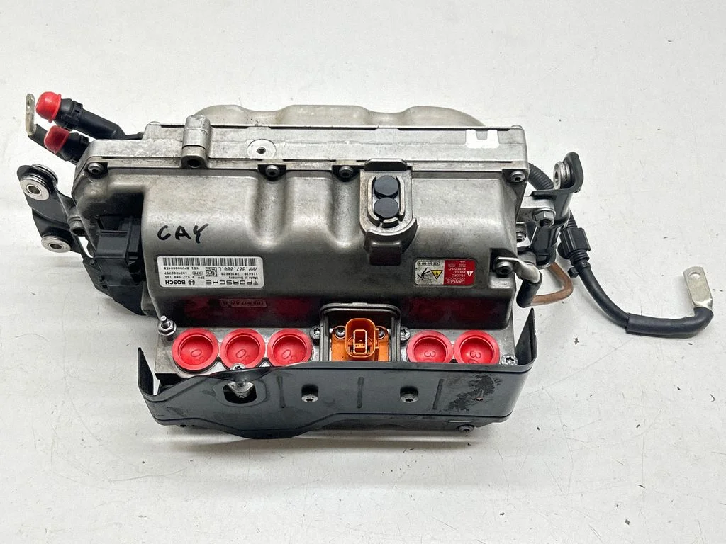 Voltage converter inverter 7PP907080L