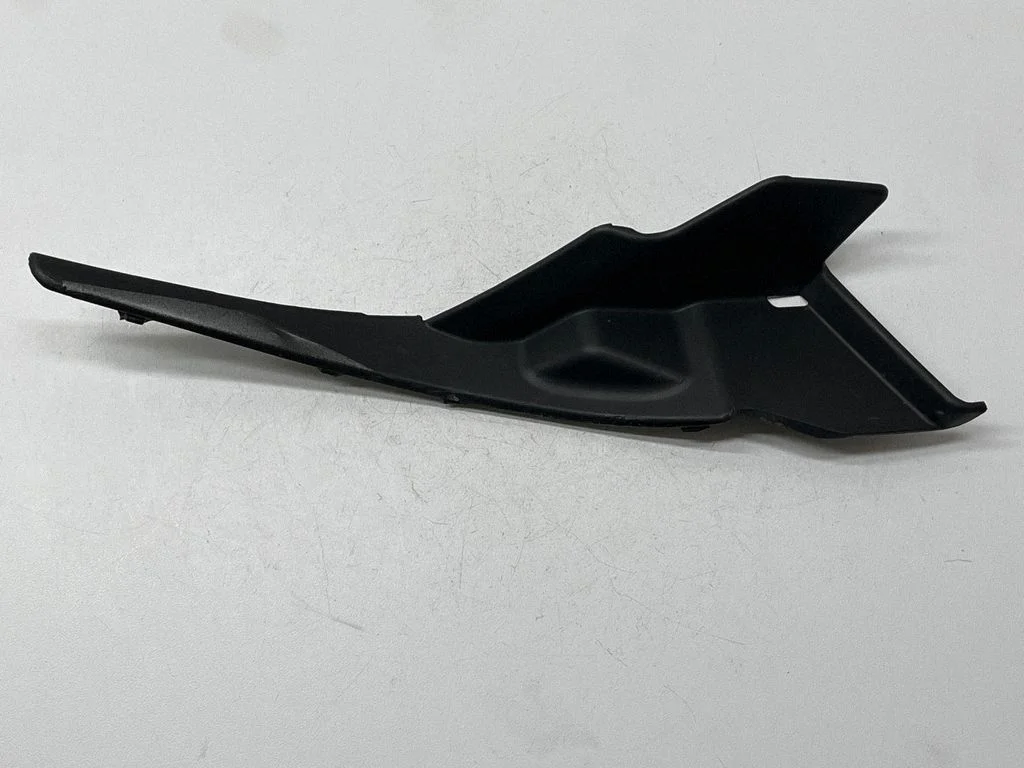 Listwa szyby przedniej 91423AN00