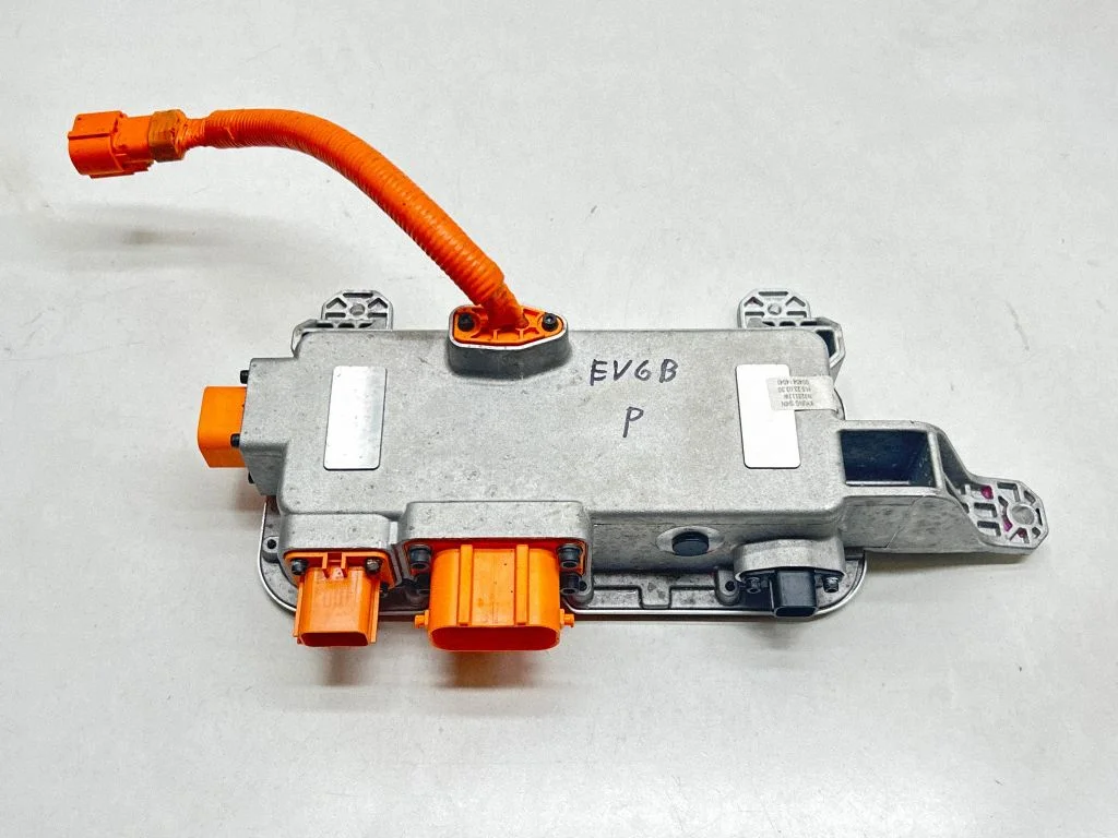 Voltage converter inverter 91958CV510