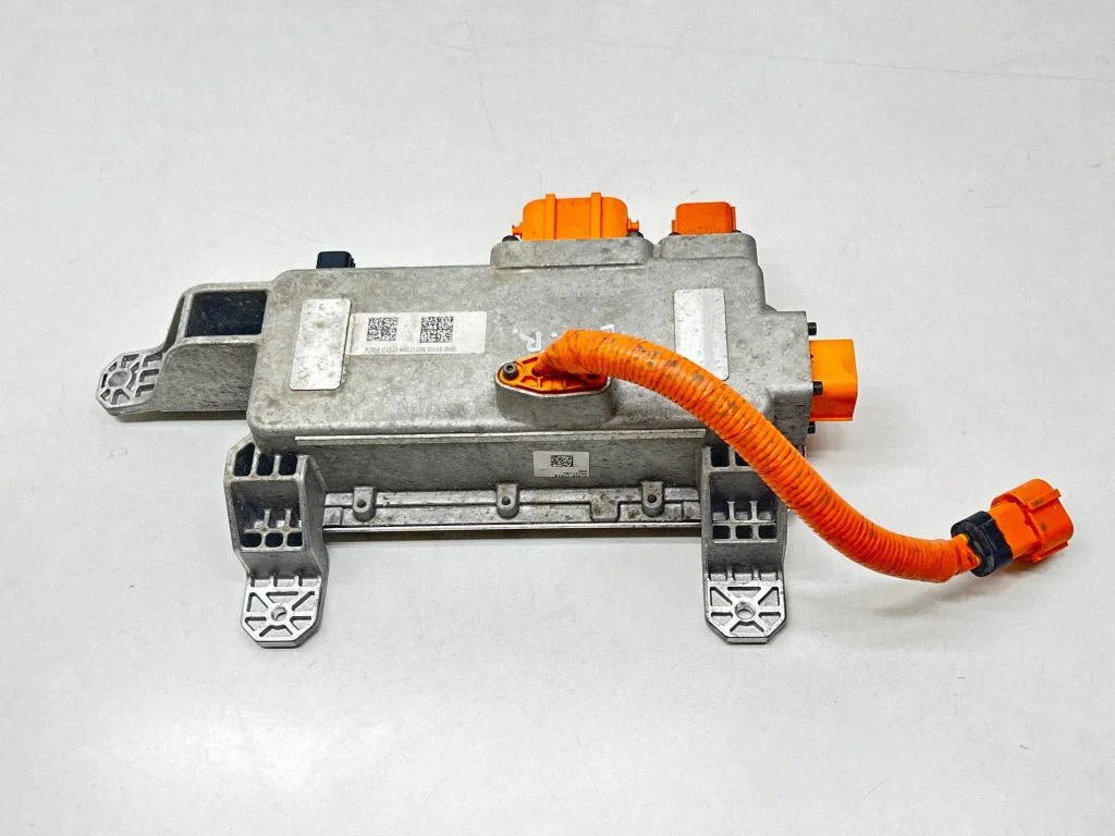 Voltage converter inverter 91958CV510