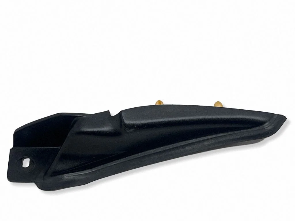 Windshield trim 668622369R – Renault Captur (2013-2020)