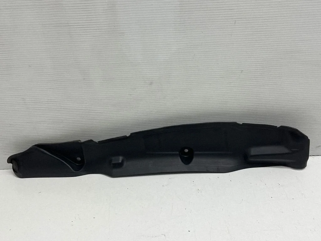 Poritiiva otsaliist 8W0821111A