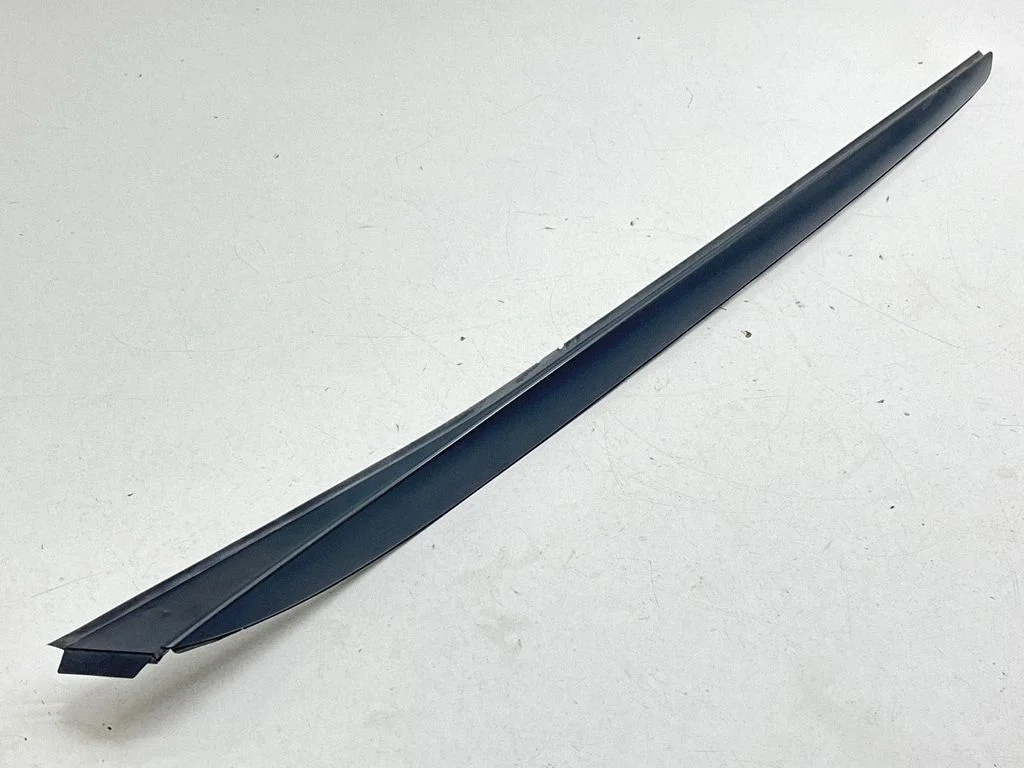 Windshield trim – KIA Optima (2015-2020)