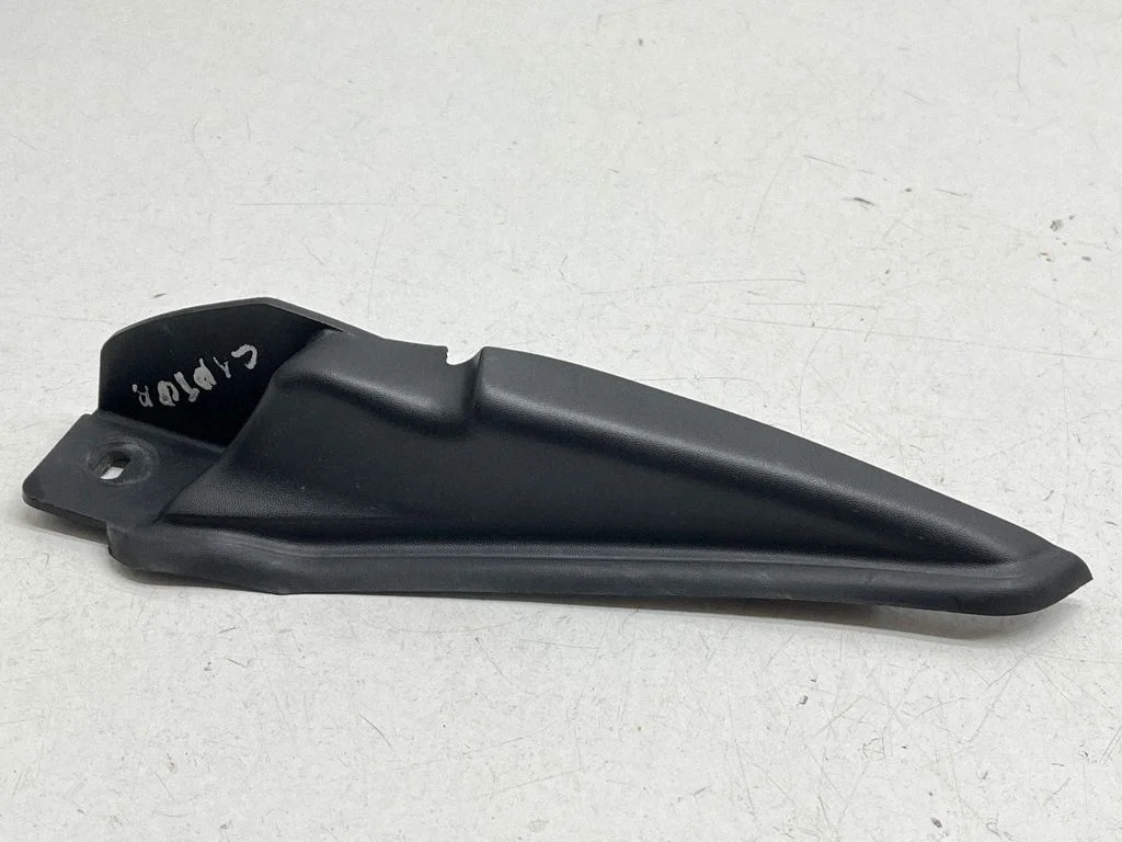 Windshield trim 5613P0010 – Renault Captur (2013-2020)