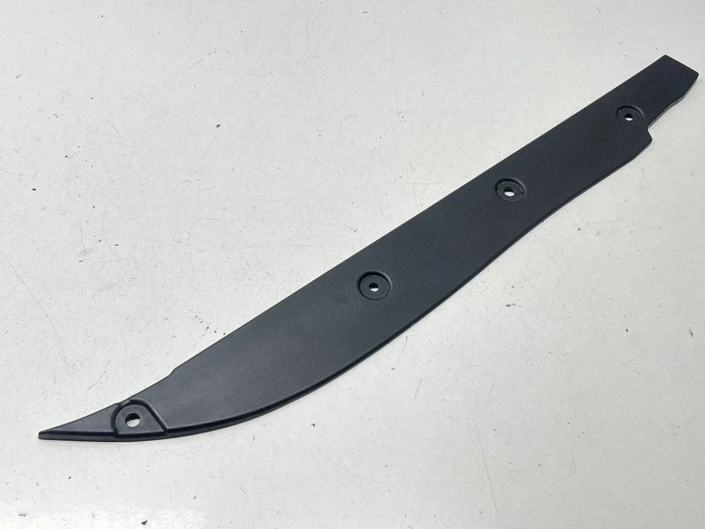 Poritiiva otsaliist 7P5854777