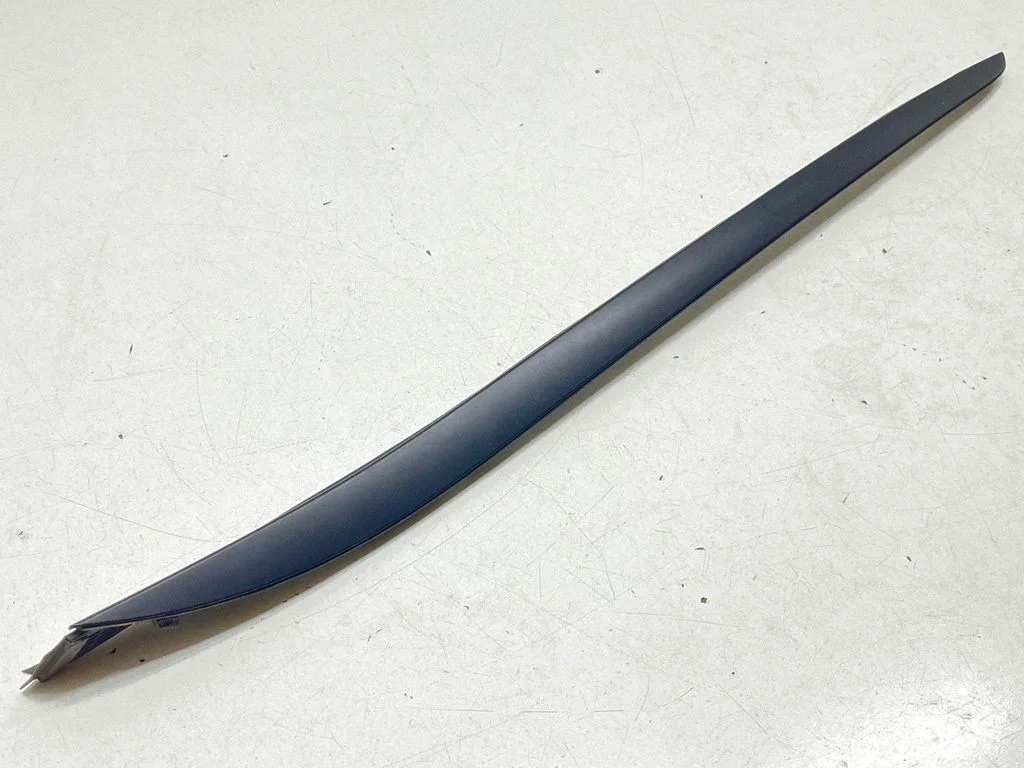 Esiklaasi liist 86131D4000