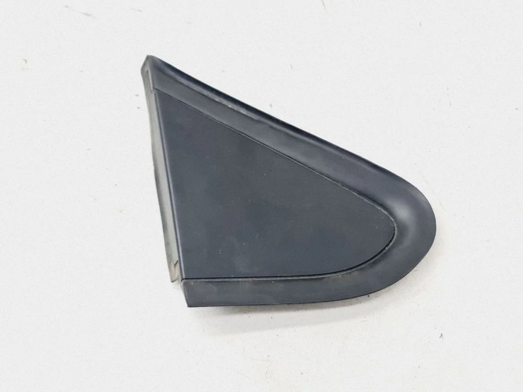 Spārna nobeiguma apdare – Opel Meriva B (2010-2016)