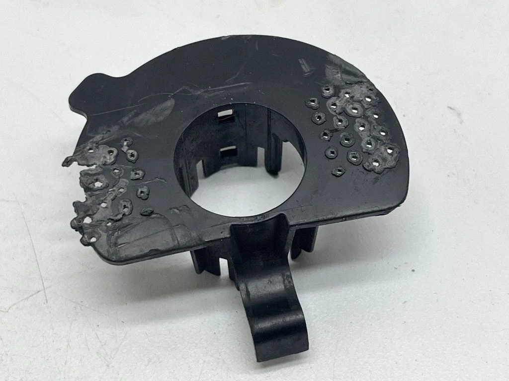 Rear parking sensor holder (PDC) – Tesla Model Y (2020-)
