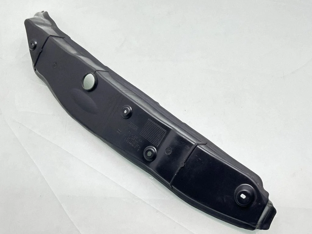 Fender end trim A2538890125