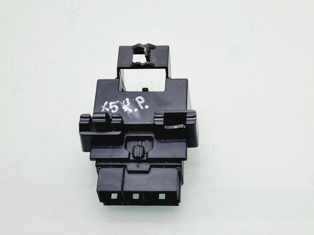 Seat control module 6926435