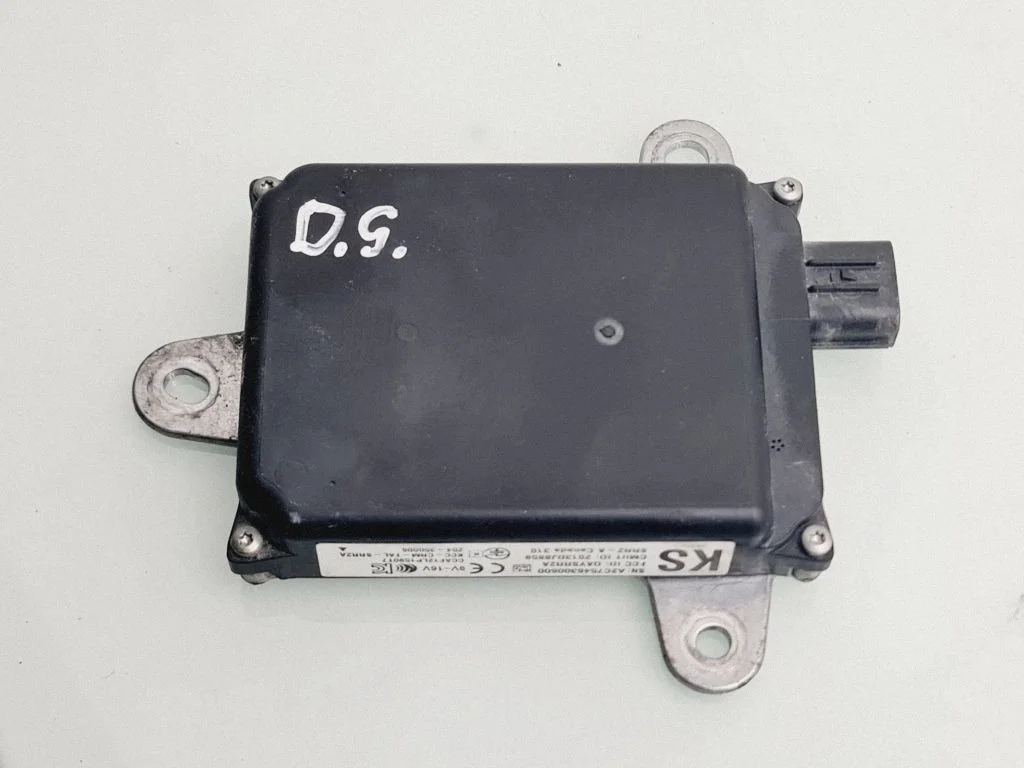 Blind spot module – Toyota Land Cruiser (J150) (2009-)
