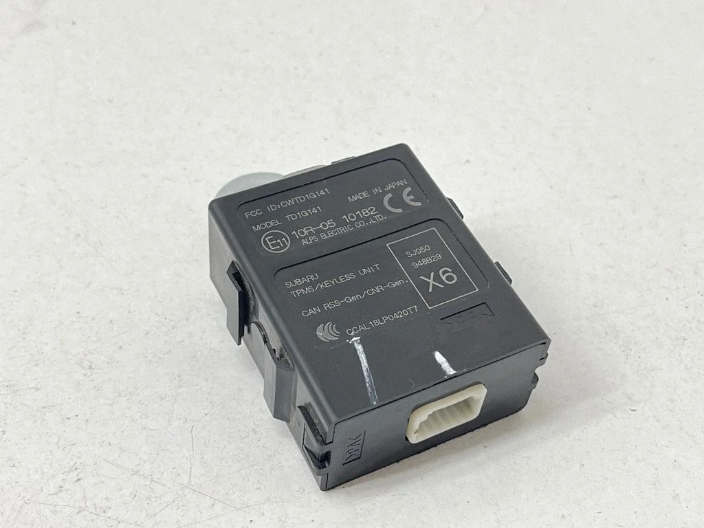Võtmeta süsteemi KESSY (keyless) juhtplokk/moodul 10R0510182