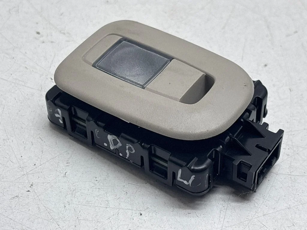 Bezatslēgas sistēmas KESSY (keyless) vadības bloks/modulis 1220522110131017