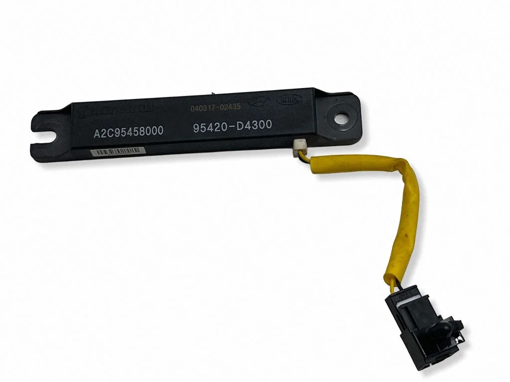 Bezatslēgas sistēmas KESSY (keyless) vadības bloks/modulis – KIA Optima (2015-2020)