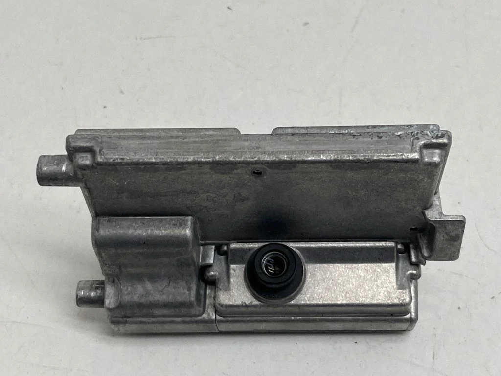 Tuuleklaasi kaamera 1EA980654B