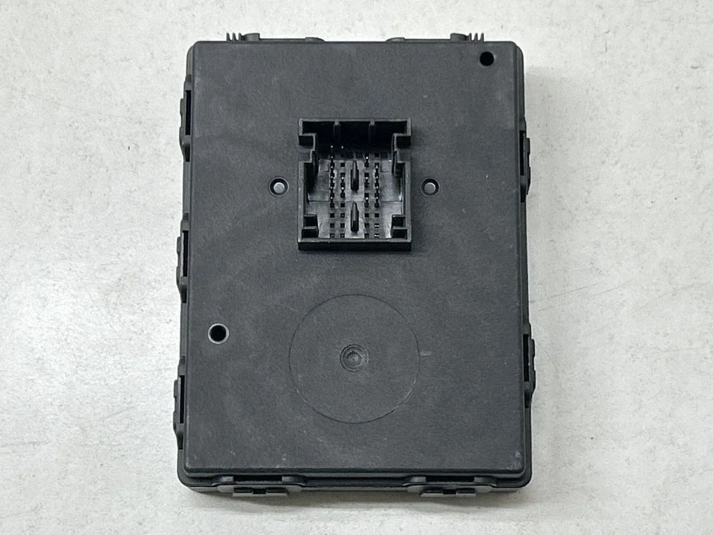 Bezatslēgas sistēmas KESSY (keyless) vadības bloks/modulis 3Q0959435D