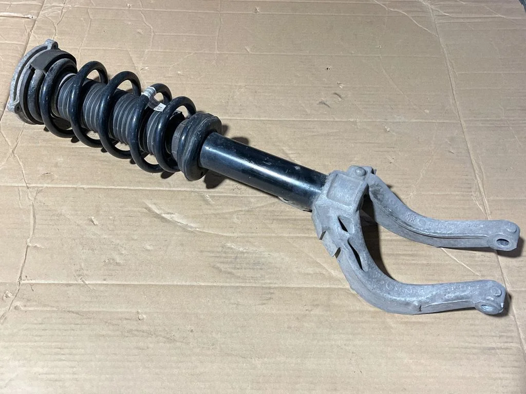 Front shock absorber with coil spring – Volvo S90, V90 (2016-)