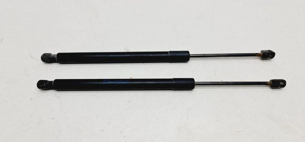 Tailgate strut – Opel Meriva B (2010-2016)