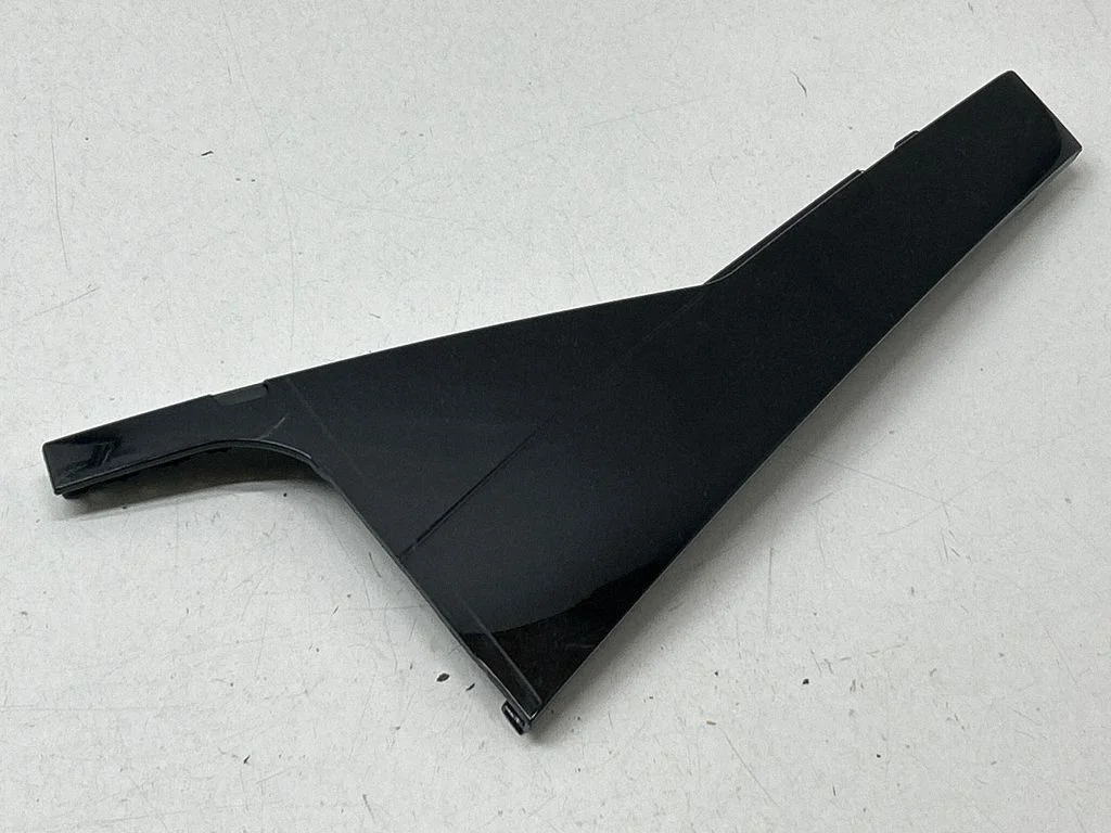 Tagaukse klaasi liist 32216047