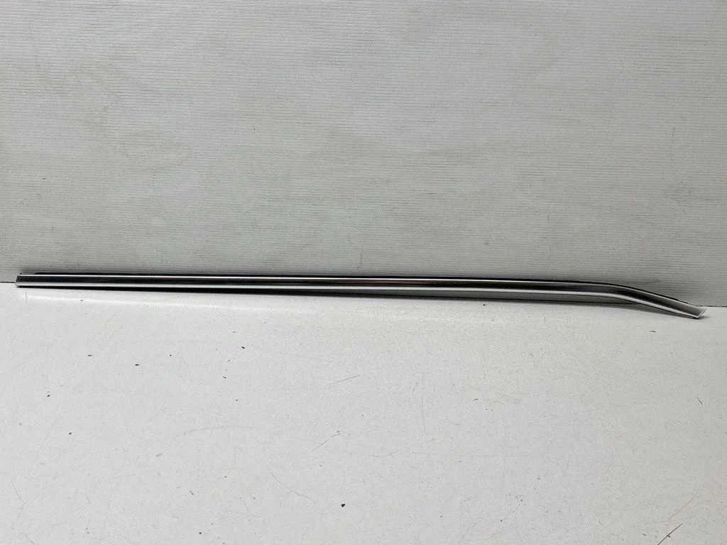 Front door glass trim molding – BMW X1 F48 F49 (2015-2022)