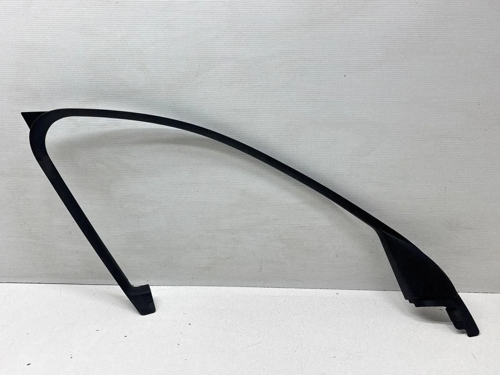 Front door glass trim molding – BMW X1 F48 F49 (2015-2022)