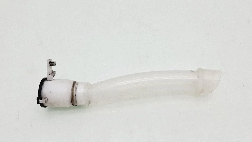 Window washer liquid tank fill tube – Toyota Land Cruiser (J150) (2009-)