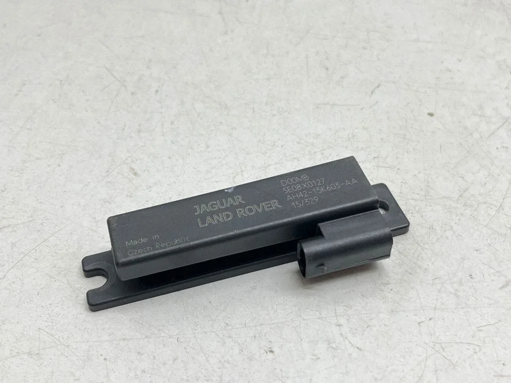 Radio antenna AH4215K603AA