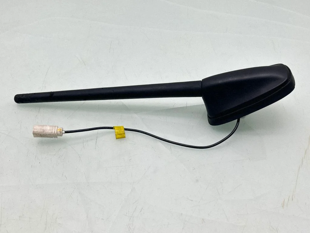 Radio antena