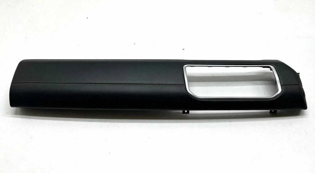 Paneļa apdare BJ3204268FA
