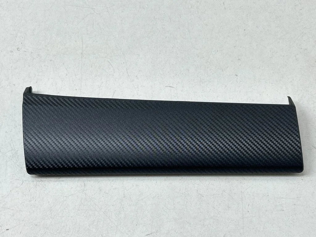 Armatuurlaua viimistlus – Subaru Crosstrek III (2024-), eesmine vasak