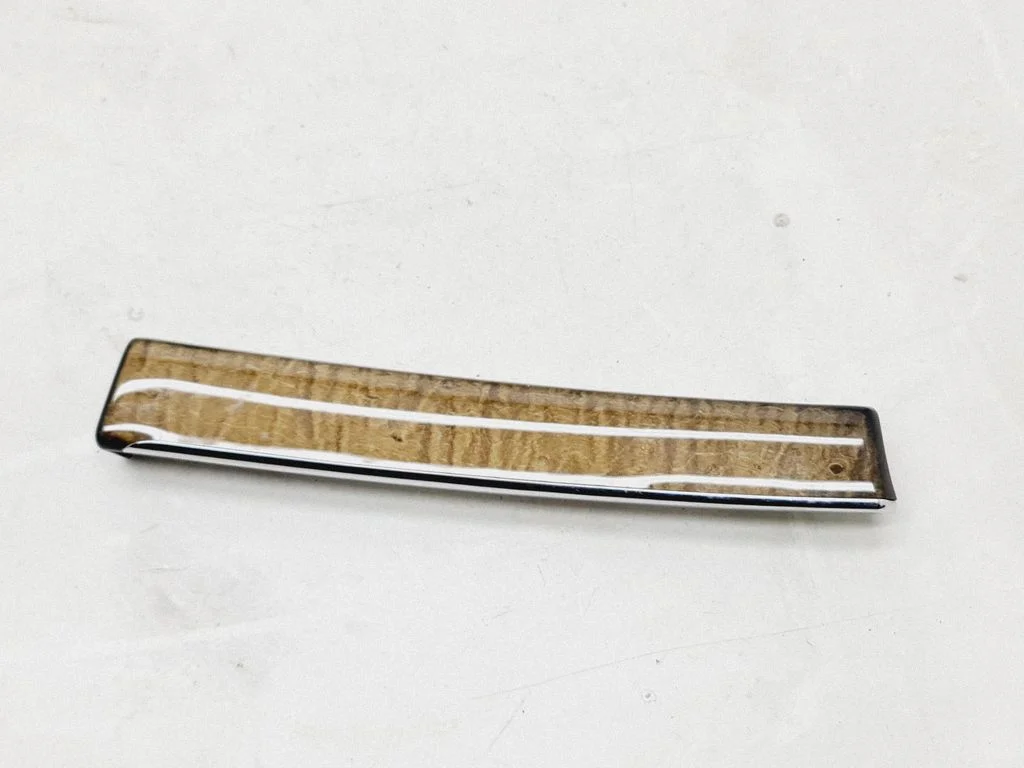 Panel trim A2116801071