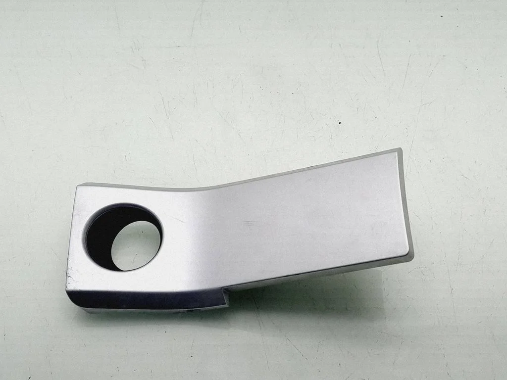Panel trim 7L6857224H