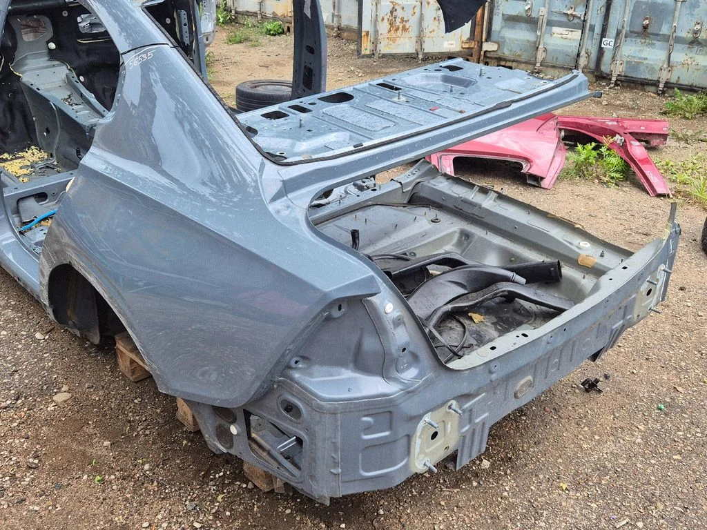 Tagumine kereosa – Volvo S60 (2018-)