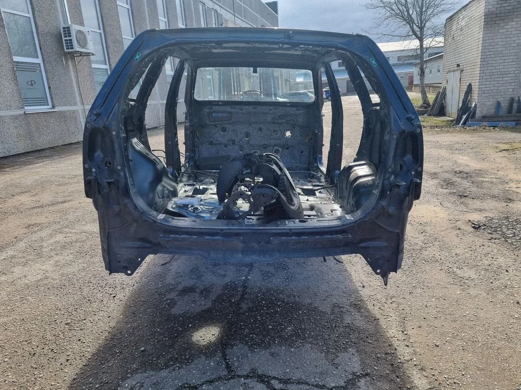 Tagumine kereosa – KIA Sorento (2010-2014)