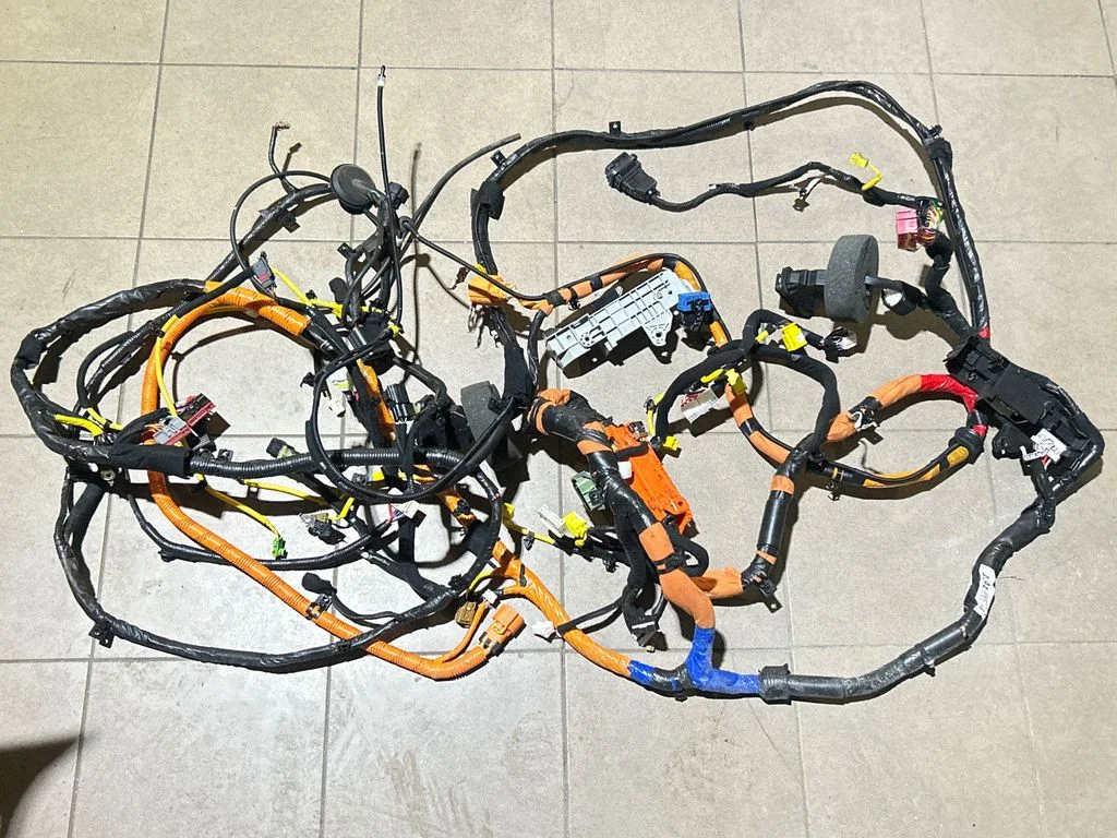 Panel wiring – KIA Niro (2022-)