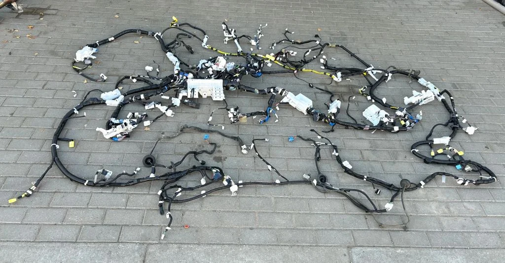 Panel wiring 821426AF21