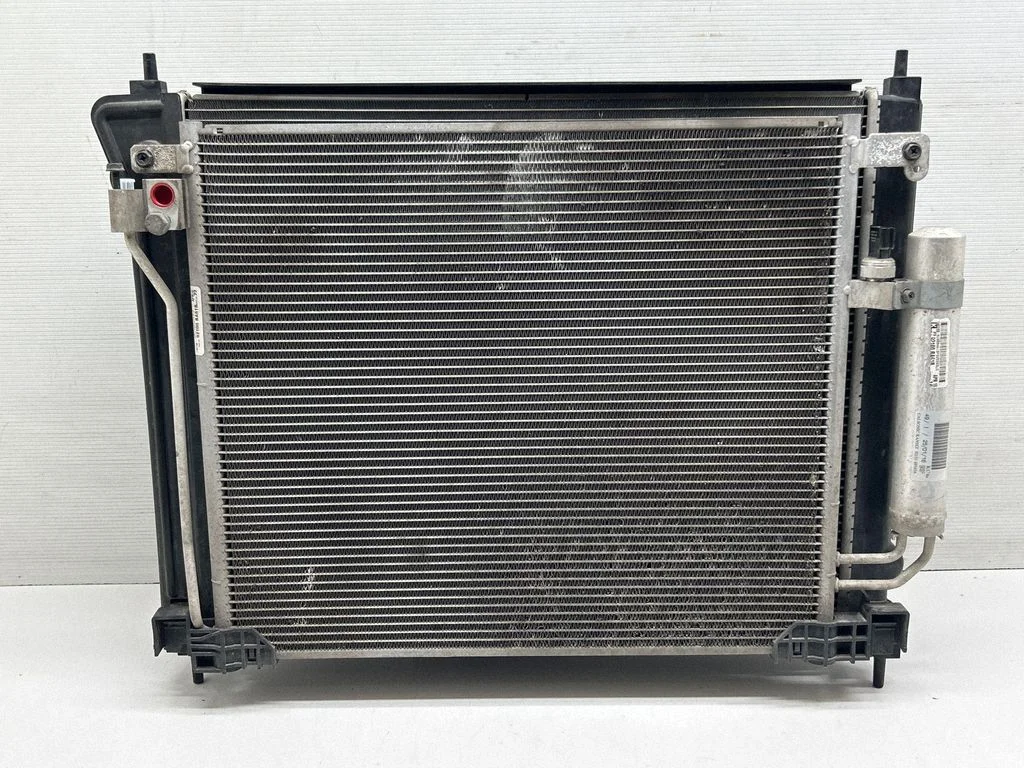 Radiatoru komplekts 92100BA61B