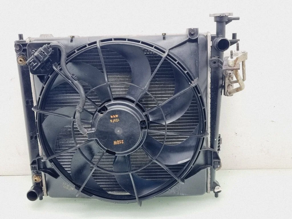 Radiaatorite komplekt – KIA Sorento (2010-2014)