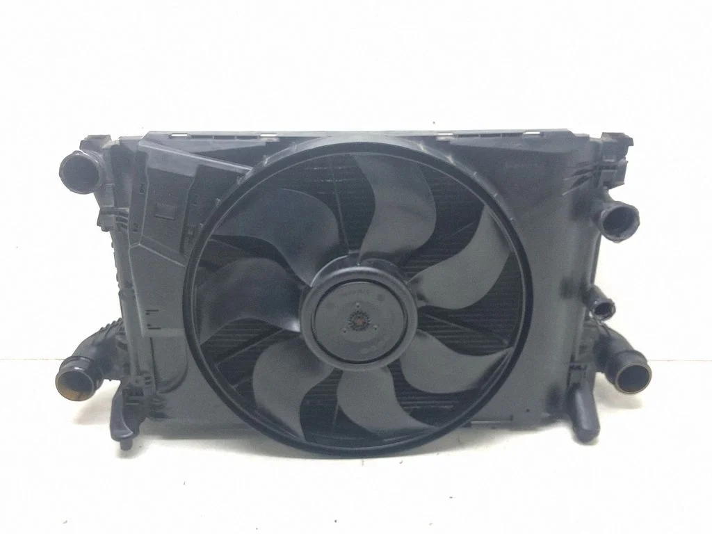Radiatoru komplekts A2045000193