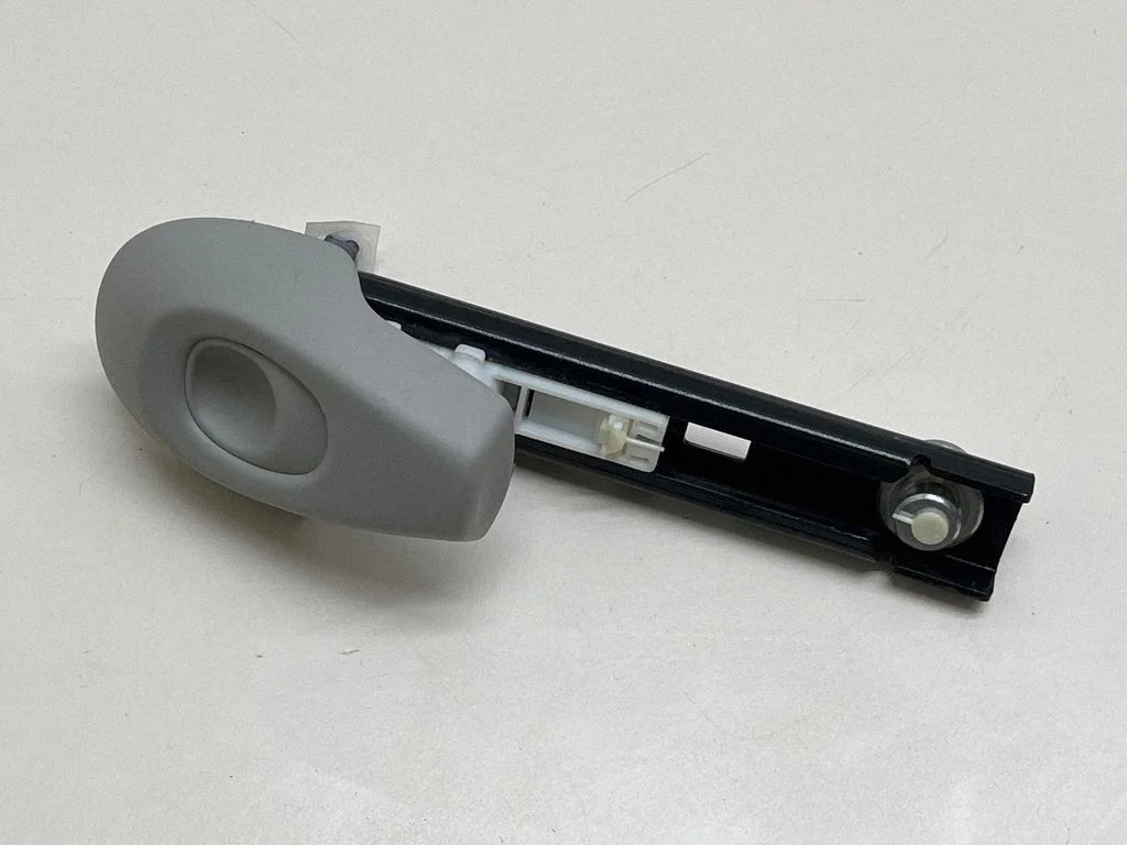 Seat belt adjustment rail – Renault Megane III (2009-2016)