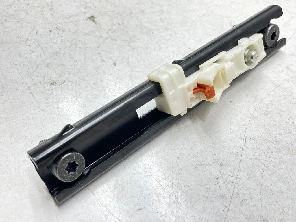 Seat belt adjustment rail – Renault Megane Mégane Renault Sport III (IV Based) (2017-2023)