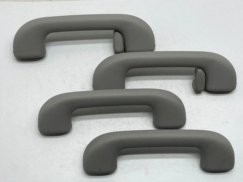 A set of handles for the ceiling – Jeep Grand Cherokee WL (2021-)