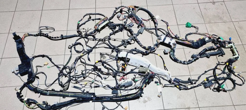 Right interior wiring harness – Volvo S60 (2011-2013)