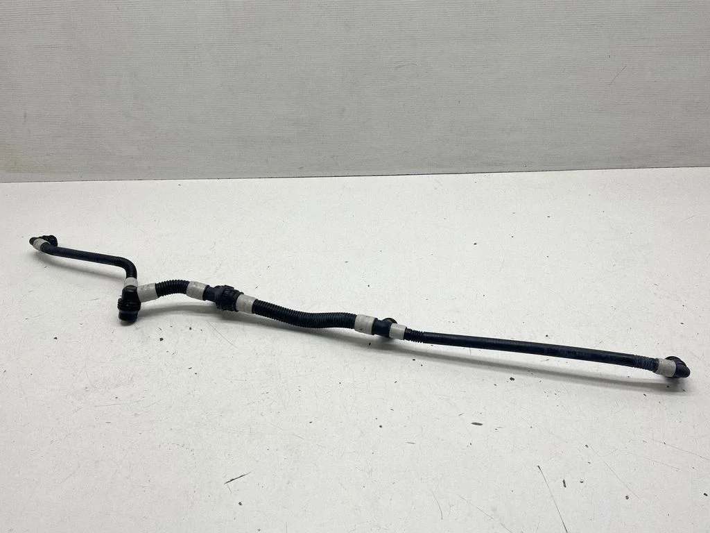 Hybrid/electric vehicle battery cooling hoses/tubes – Tesla Model Y (2020-)