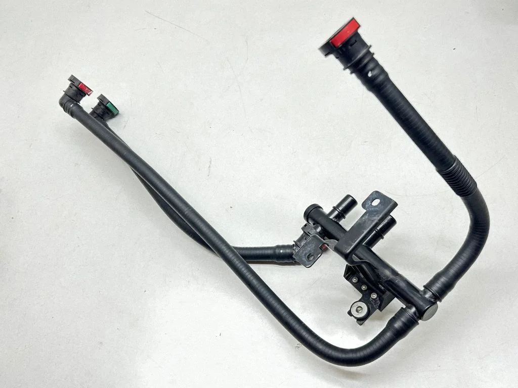 Elektriauto mootori jahutusvoolikud / -torud 37553GI000