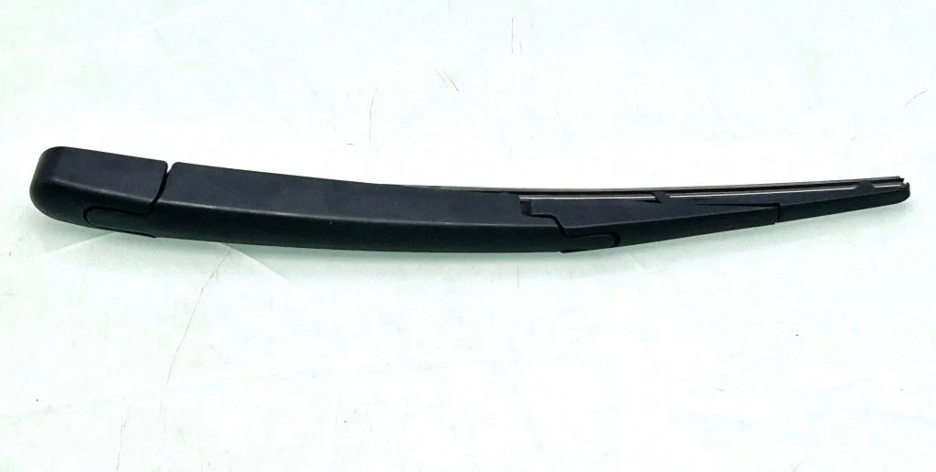 Tagaklaasi kojamees – tagumine