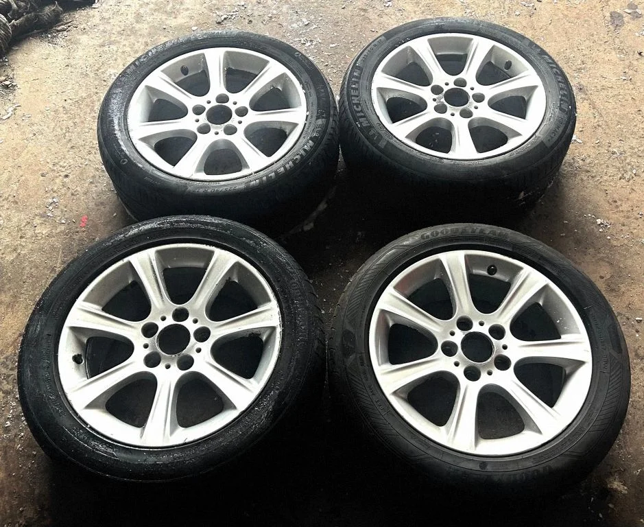 R17 alloy rim 6796243