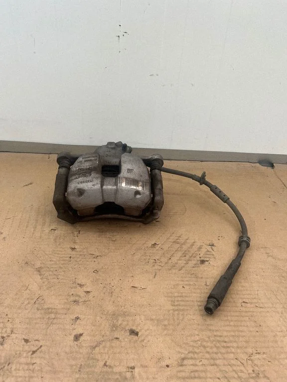 Front brake caliper 9836308880