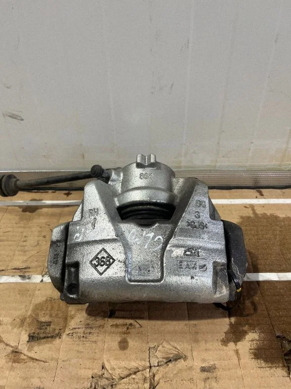 Front brake caliper – Renault Clio V (2019-2025)