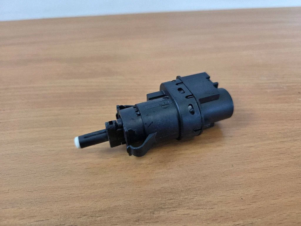 Brake pedal sensor switch 3M5T13480AC